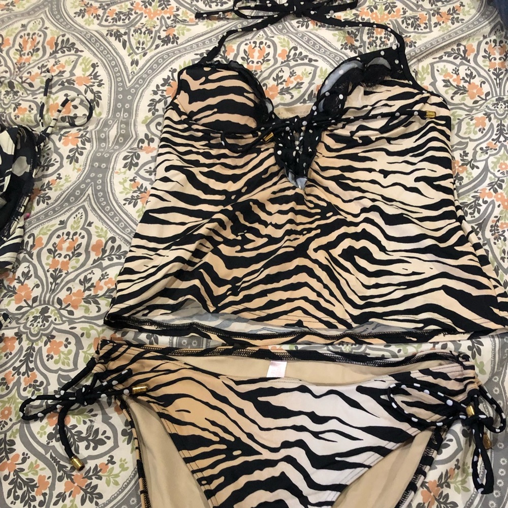 VS Tankini bathing suit